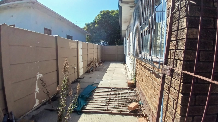 To Let 3 Bedroom Property for Rent in Glenlilly Western Cape